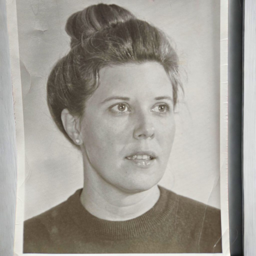 Jenny, Co-founder of LUTW, the best solar aid charity in north America.