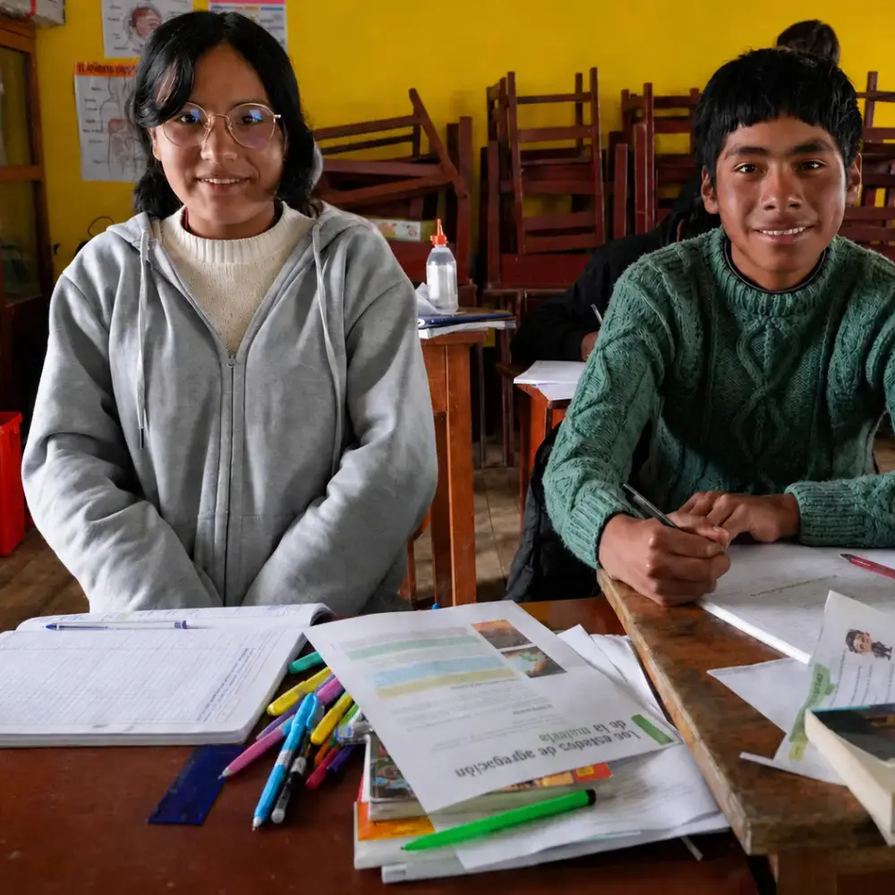 Pedregal students that will ultimately be using the donated laptops from Sirkit and LUTW donation
